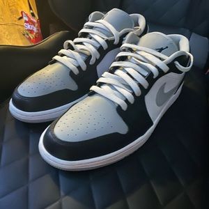 Jordan 1 Low Shadow Size 13